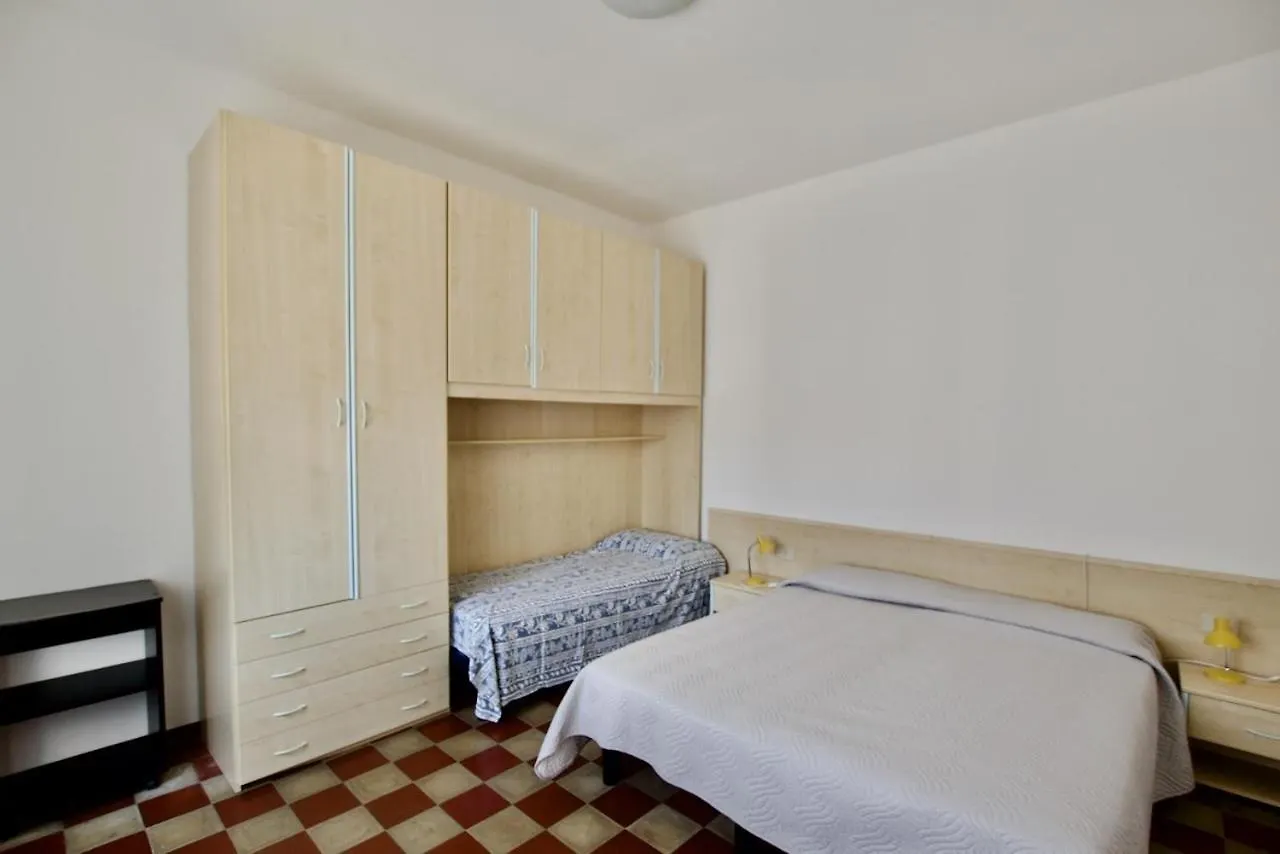 Villa Bianca - Home Immobiliare Jesolo Apartment